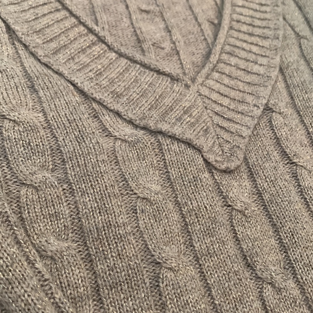 Loft long sleeve v-deck gold sweater, size L - Picture 3 of 6